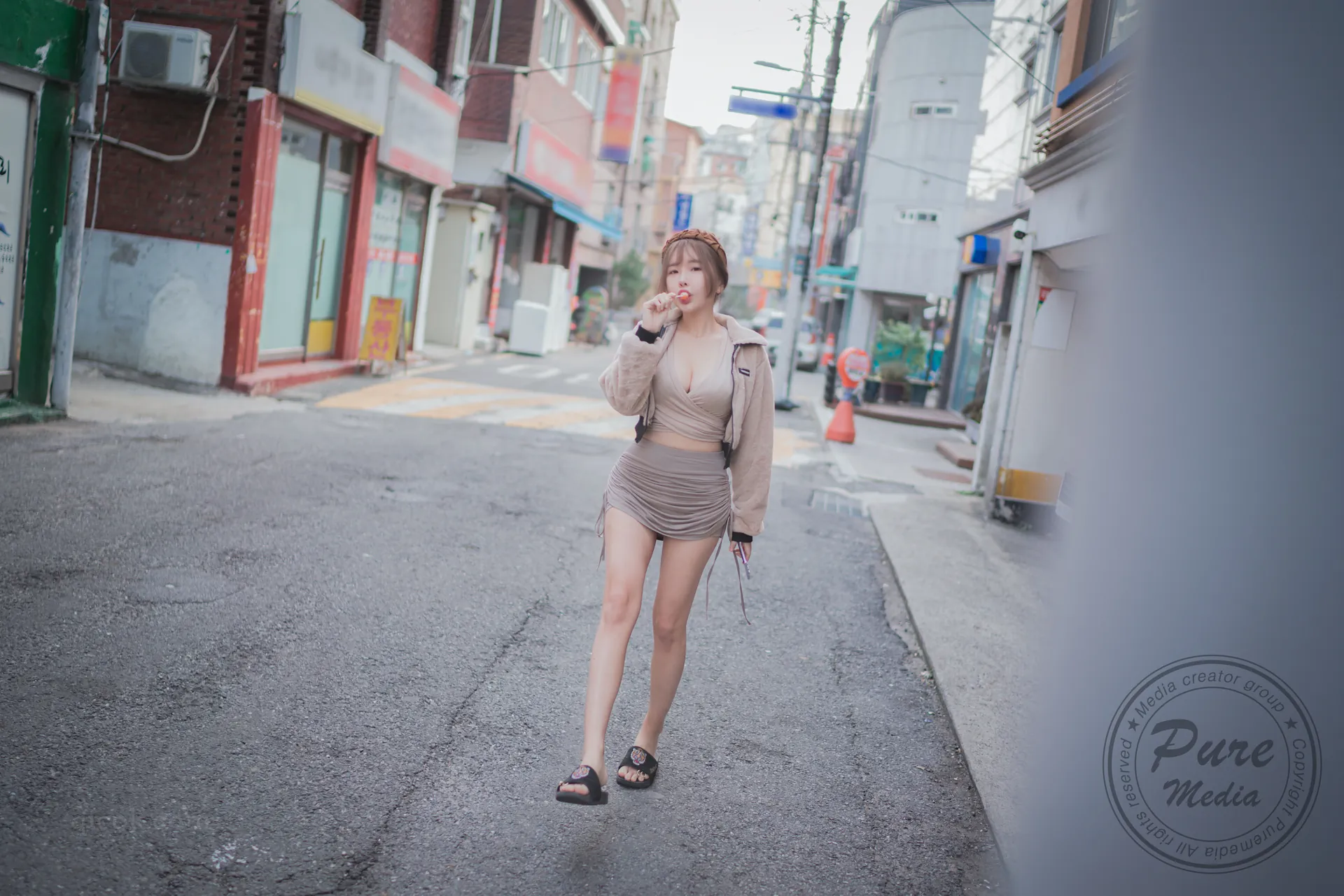 PureMediaVol220BJLo - 0001qicok3179com.webp