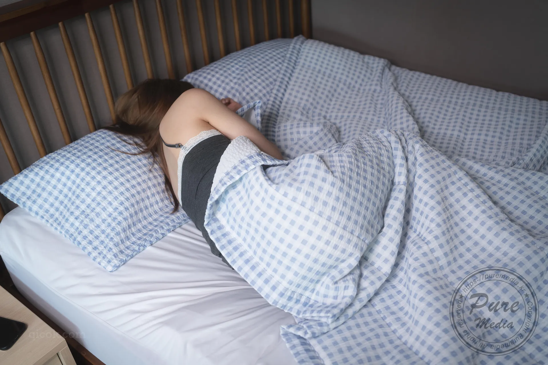 Pure Media Vol.249 yeha (예하) – Bad delivery guy and new wife[159P-297.1M]-密图社