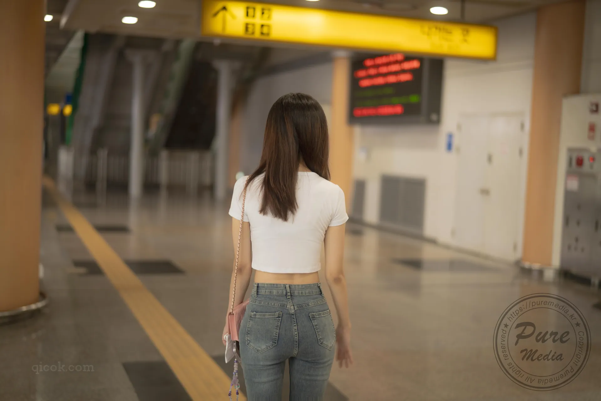 Pure Media Vol.258 - Hina (히나) Share My Girlfriend[227P-315.6M]-密图社