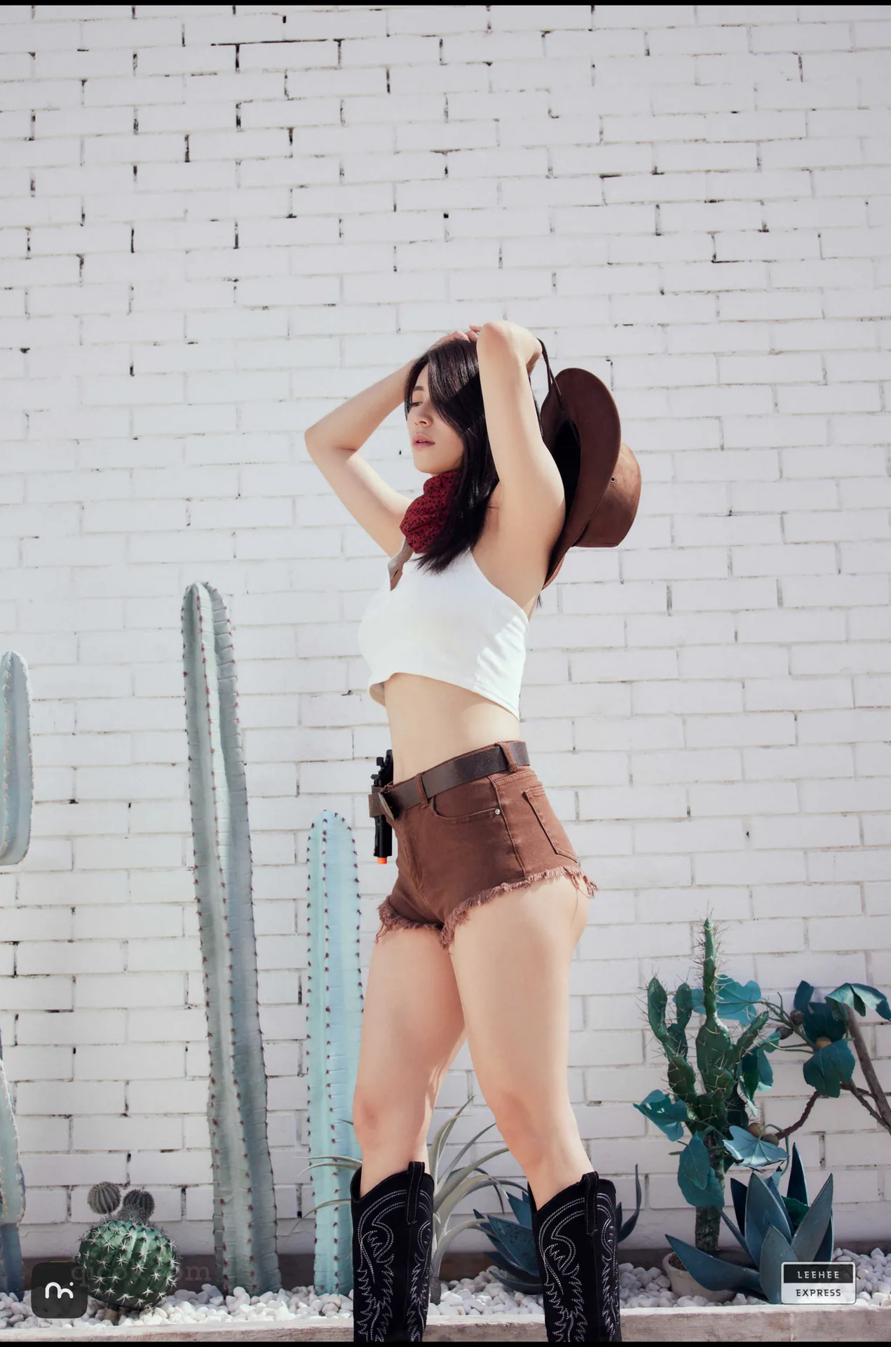LeeheeExpress – NO.459 LEHF-248 – Min.E [66P-275MB]-密图社