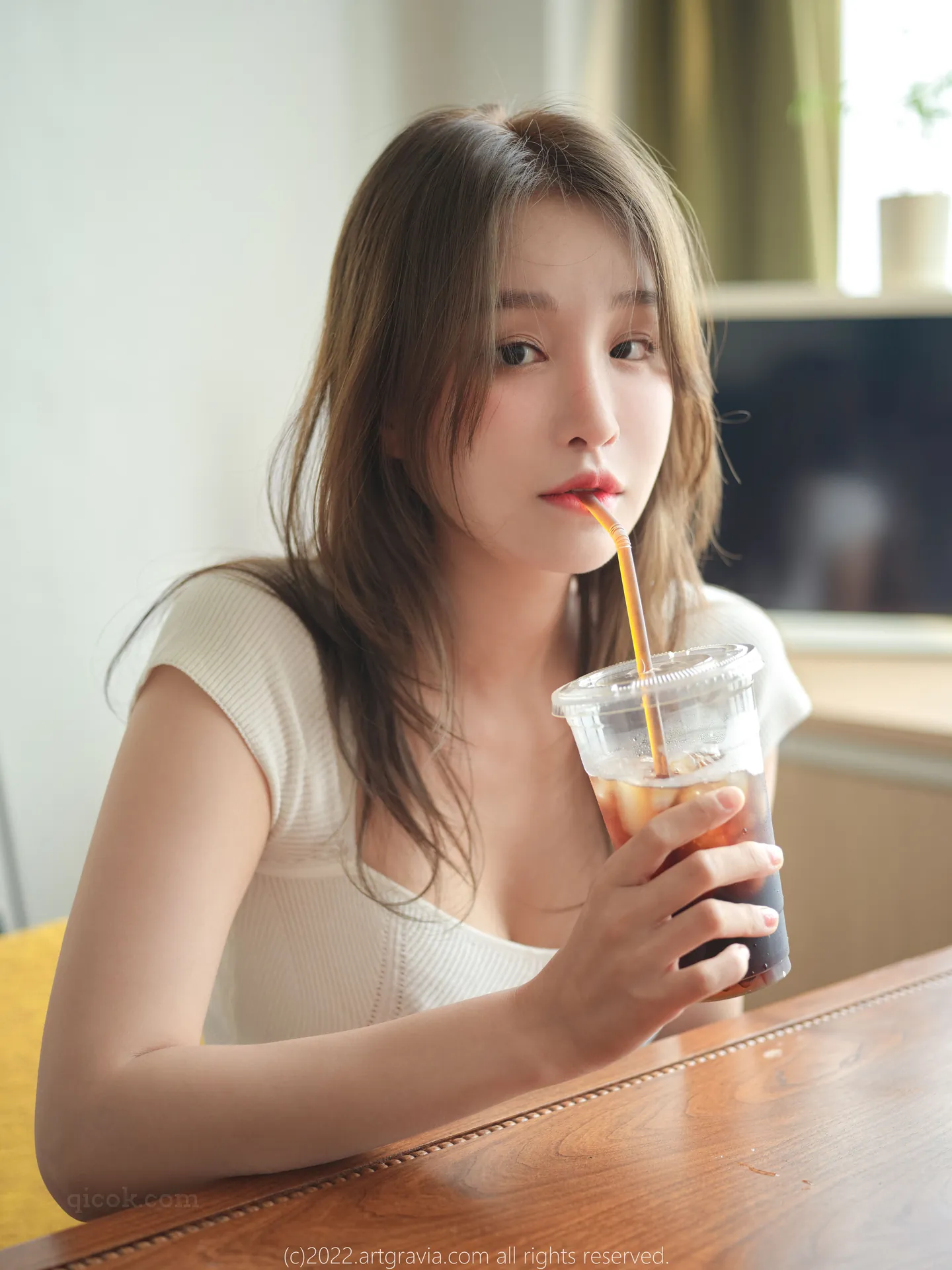 ARTGRAVIAVOL423LeeS - 001qicok3011com.webp