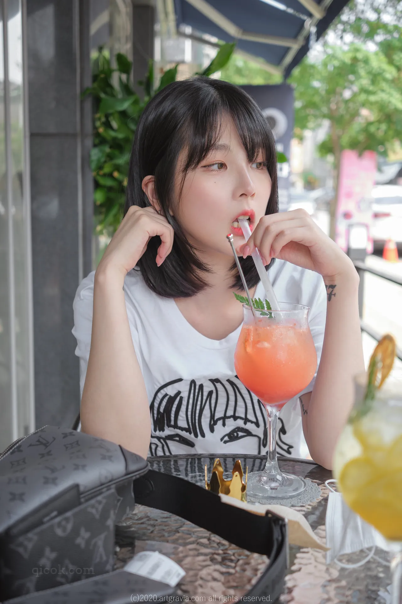 ARTGRAVIAVOL181Isab - 0004qicok3965com.webp