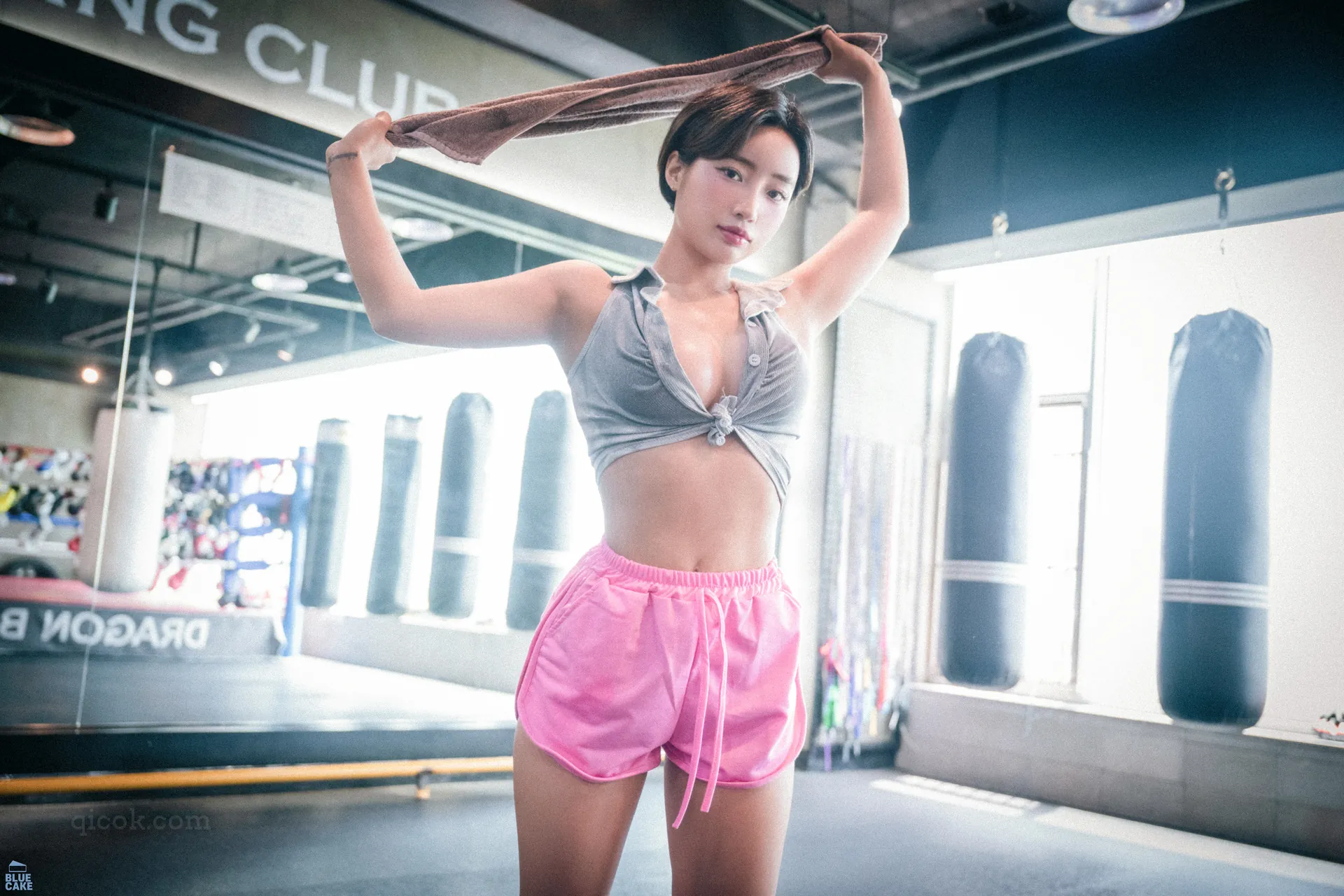 142.[BLUECAKE] Booty Queen – Punch Girl_Chapter 4_RED+[40P-853.9M]-密图社