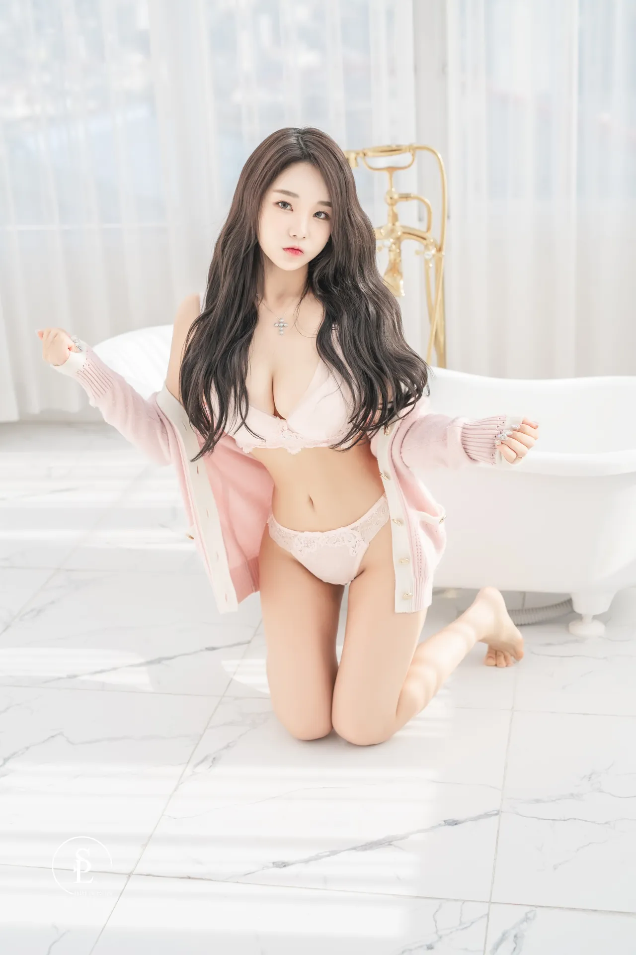 125.SAINT Photolife – Zzyuri (쮸리) Vol.20 Homebody Party1 [54P／385MB]-密图社