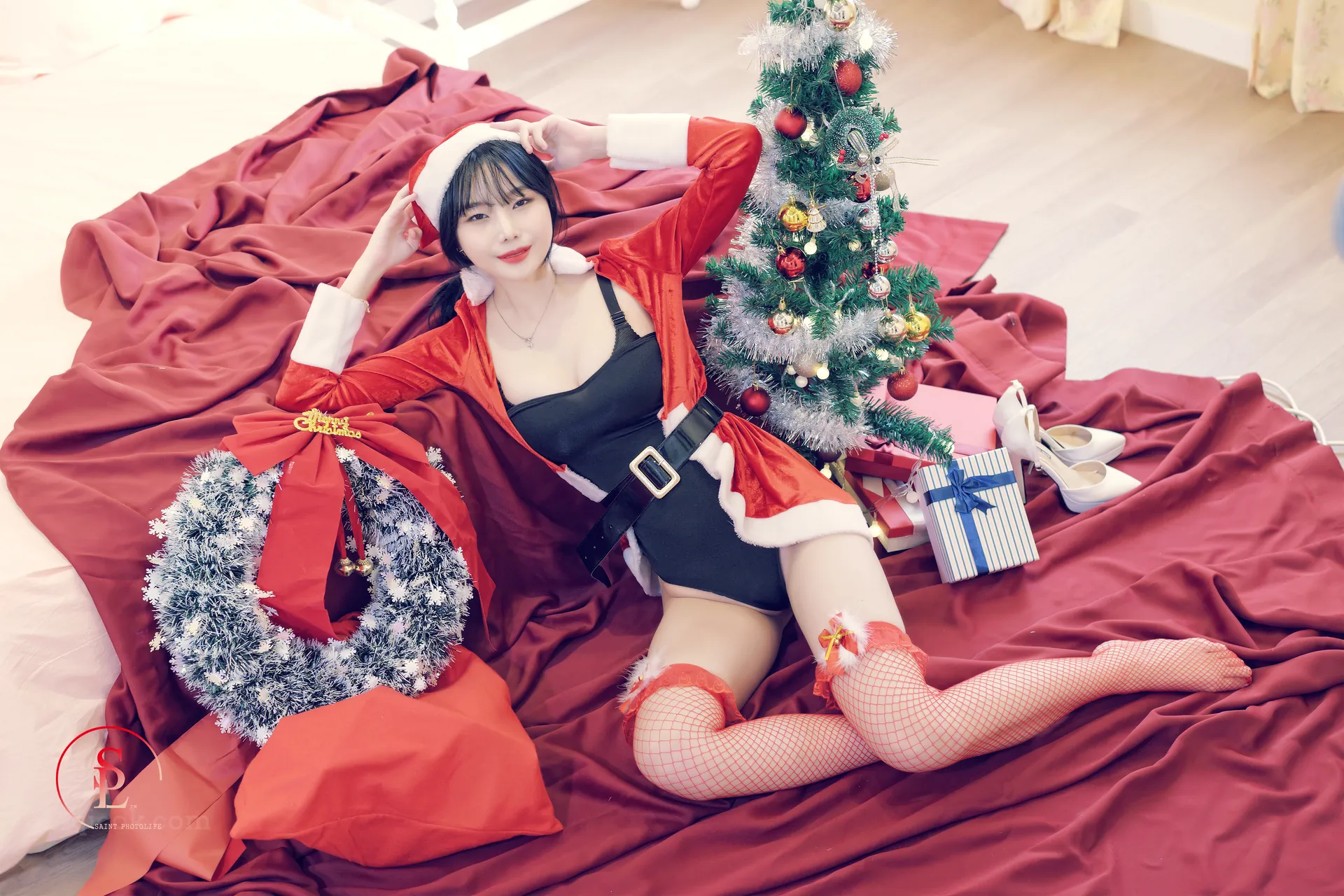 132.SAINT Photolife – Yuna – Vol.24 Merry Yuna’s Xmas[64P+1V／392MB]-密图社