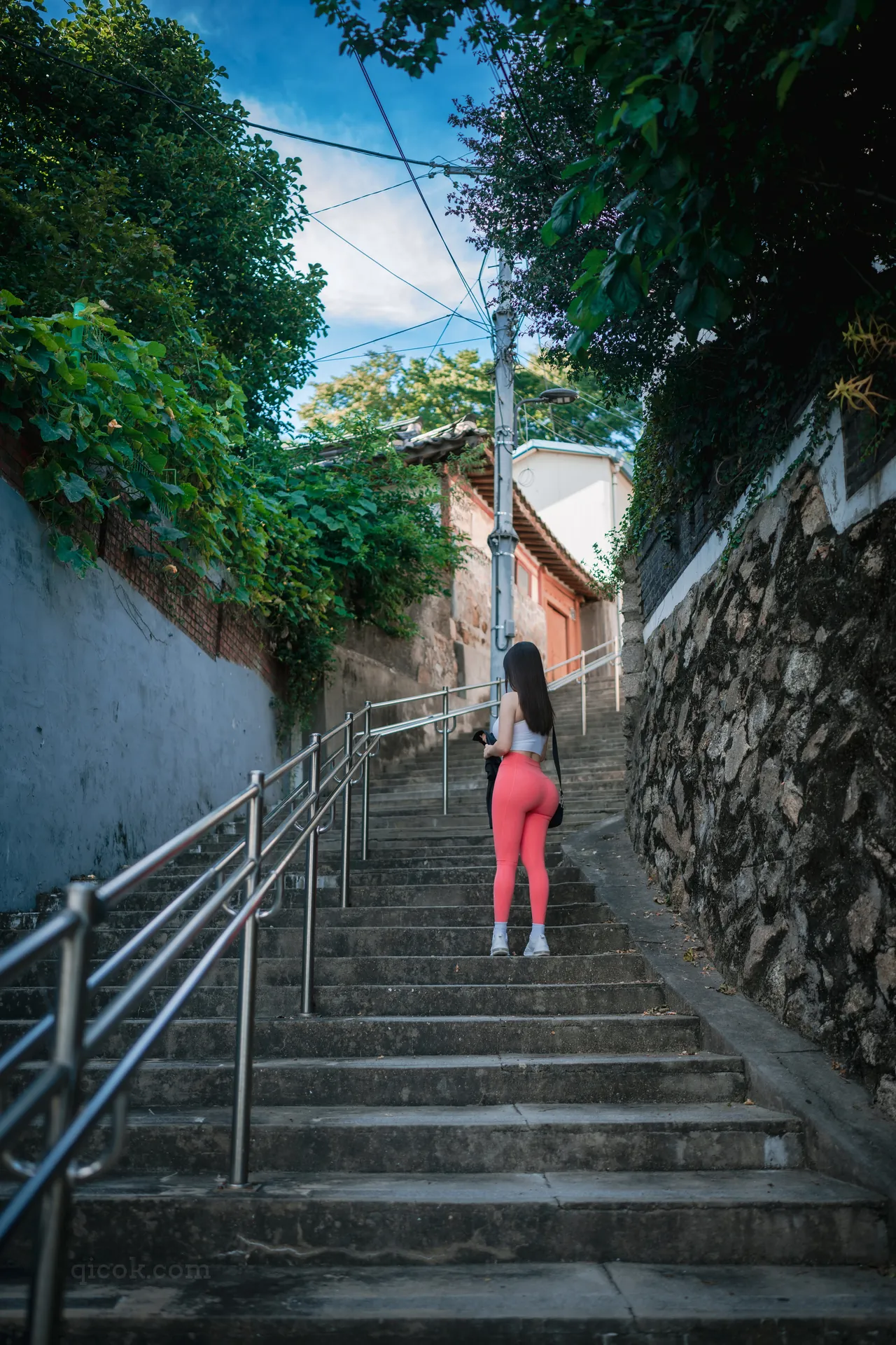 249.[DJAWA] ZziZzi – Naughty Trekking 2nd Course + S.Ver[80P-1.83G]-密图社