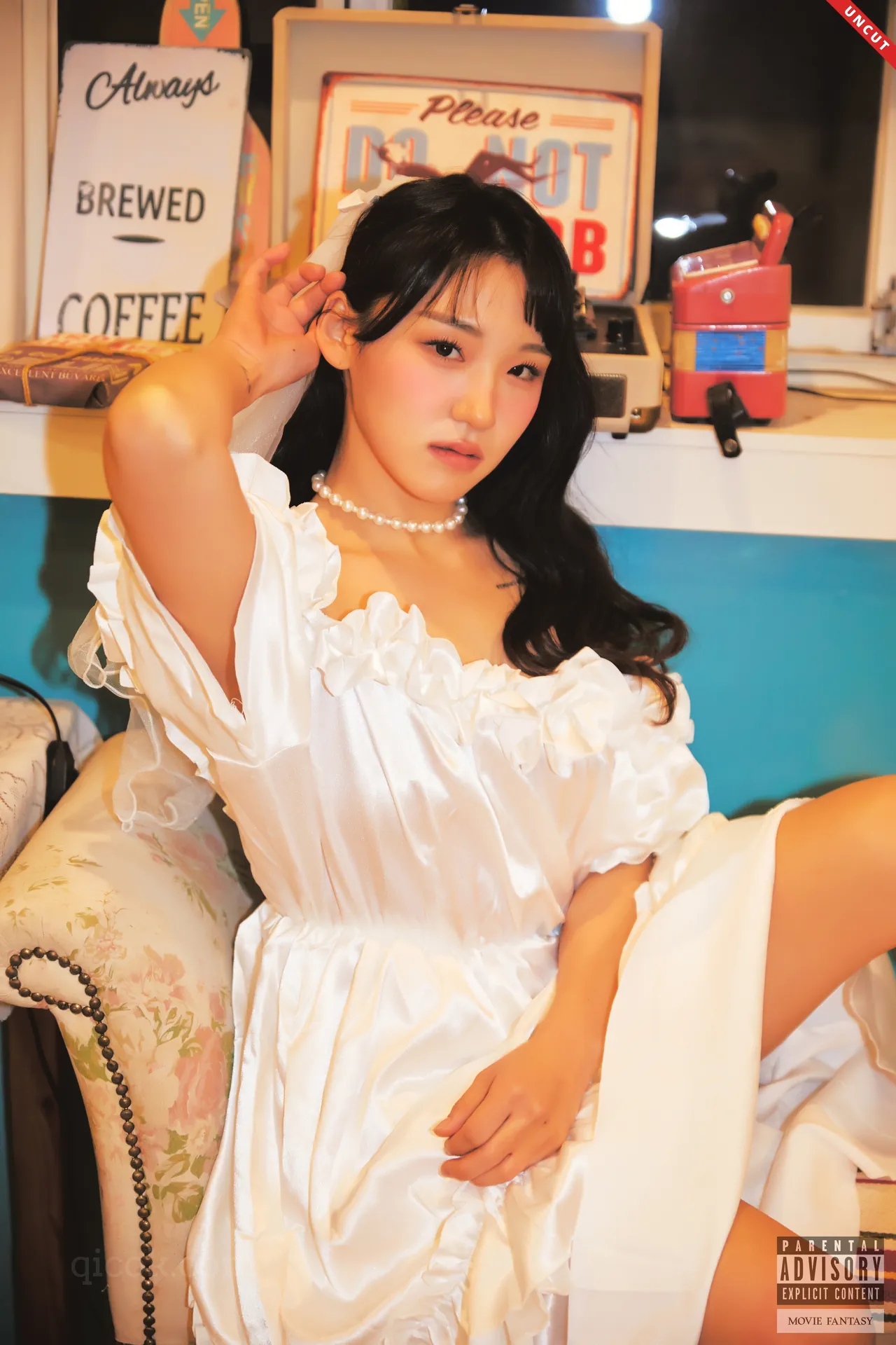 057FantasyStoryHedo - 001-qicok.com.webp