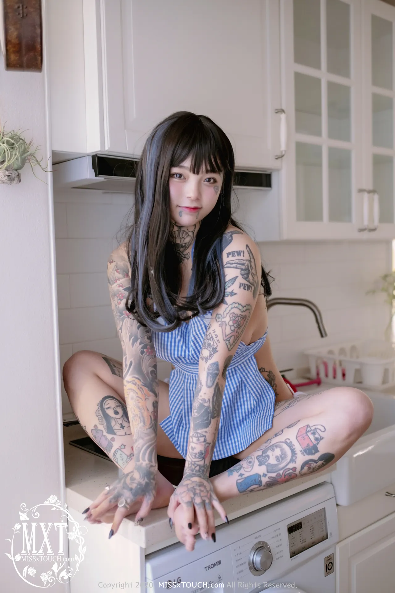 001MISSTOUCHMissxDO - 008qicokcom.webp