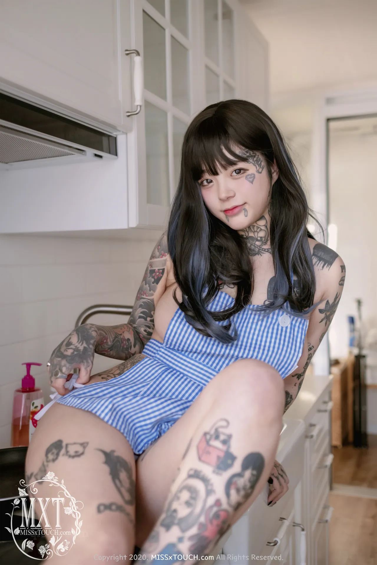 001MISSTOUCHMissxDO - 011qicokcom.webp