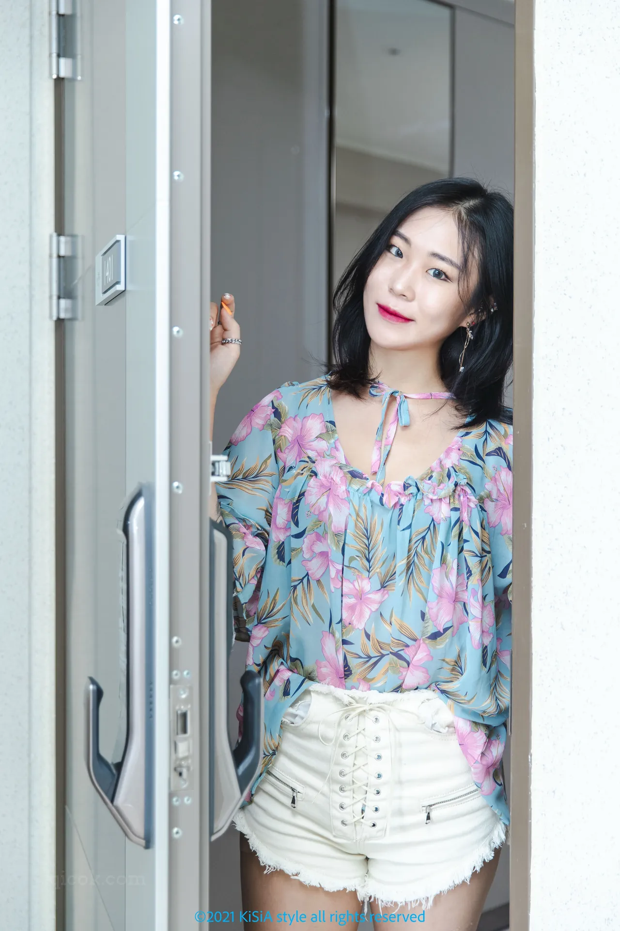 004.[KiSiA] Bora – Vol.11 ft.Temptation of a girl friend [110P／406MB]-密图社