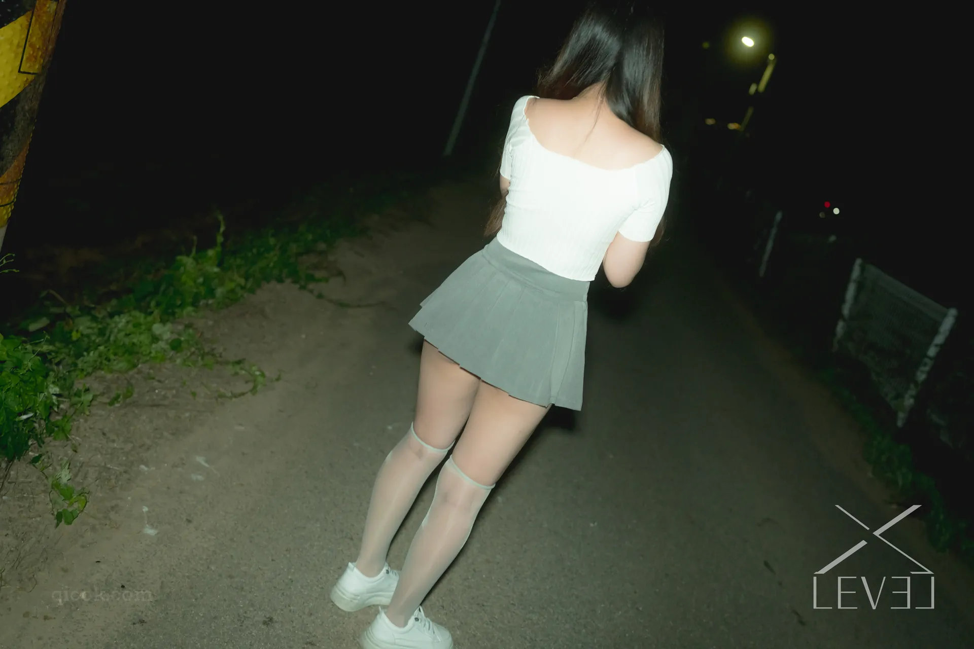 Yuna (윤아) – NO.060 [XLEVEL] Yuna - Car Player [85P-803MB]-密图社