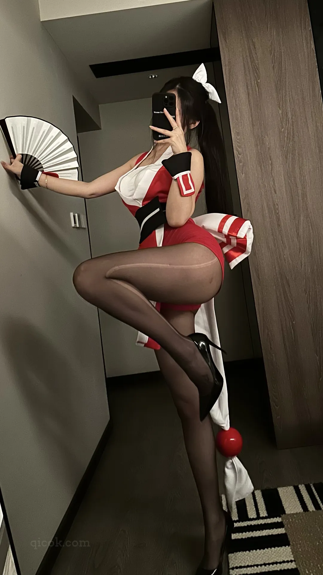 075.陈佩奇-微密圈系列 – 给老婆点赞 [27P-18MB]-密图社