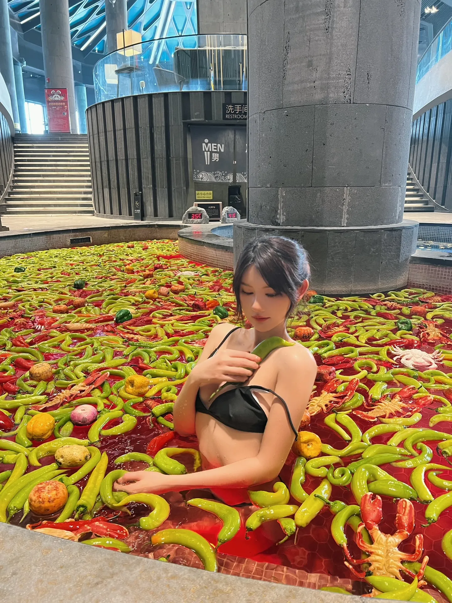 就是阿朱啊 – NO.051 火锅温泉+章鱼[20P-2V-30.9M]-密图社