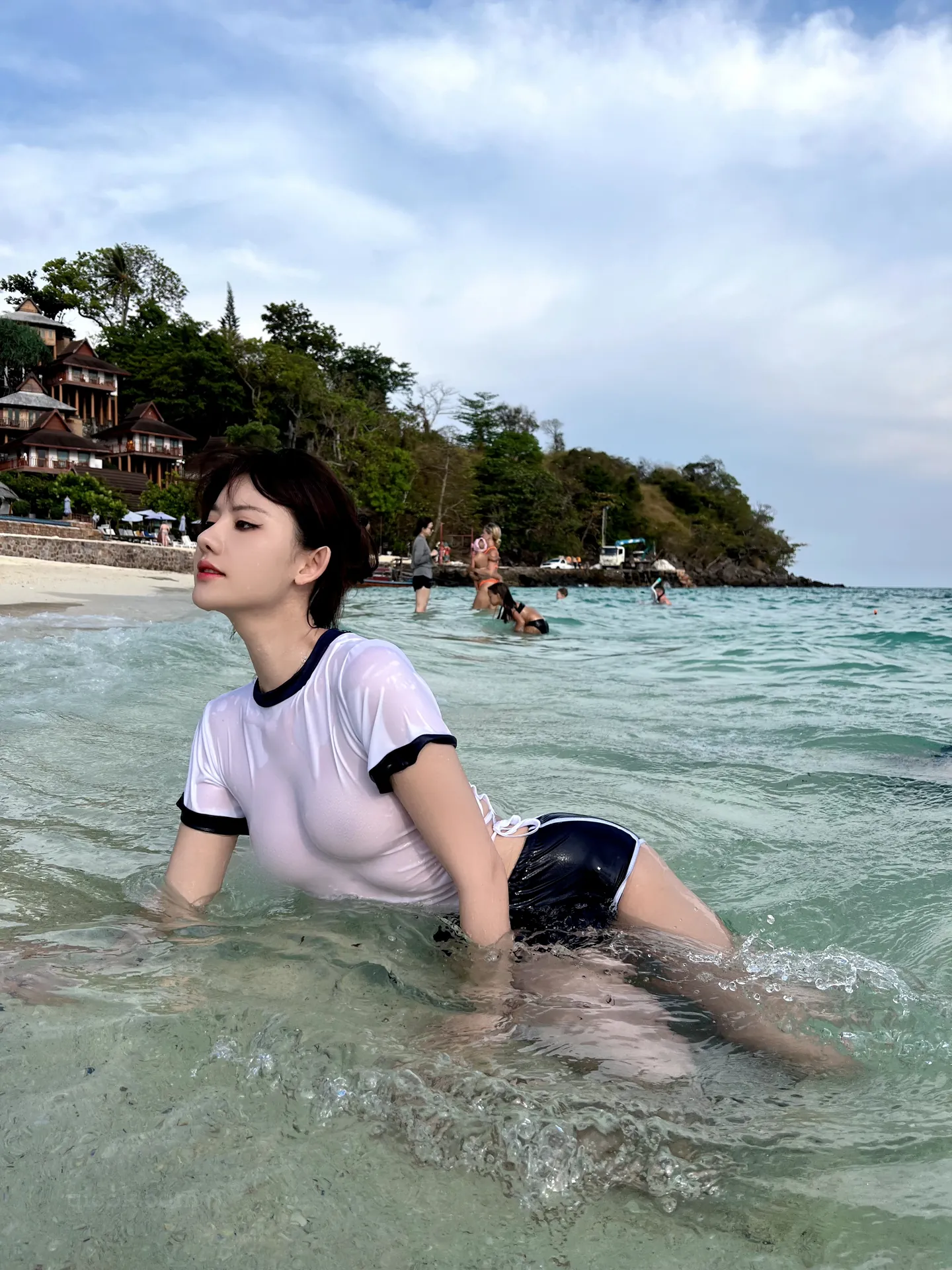 就是阿朱啊 – NO.106 海岛透视[56P+1V／418MB]-密图社