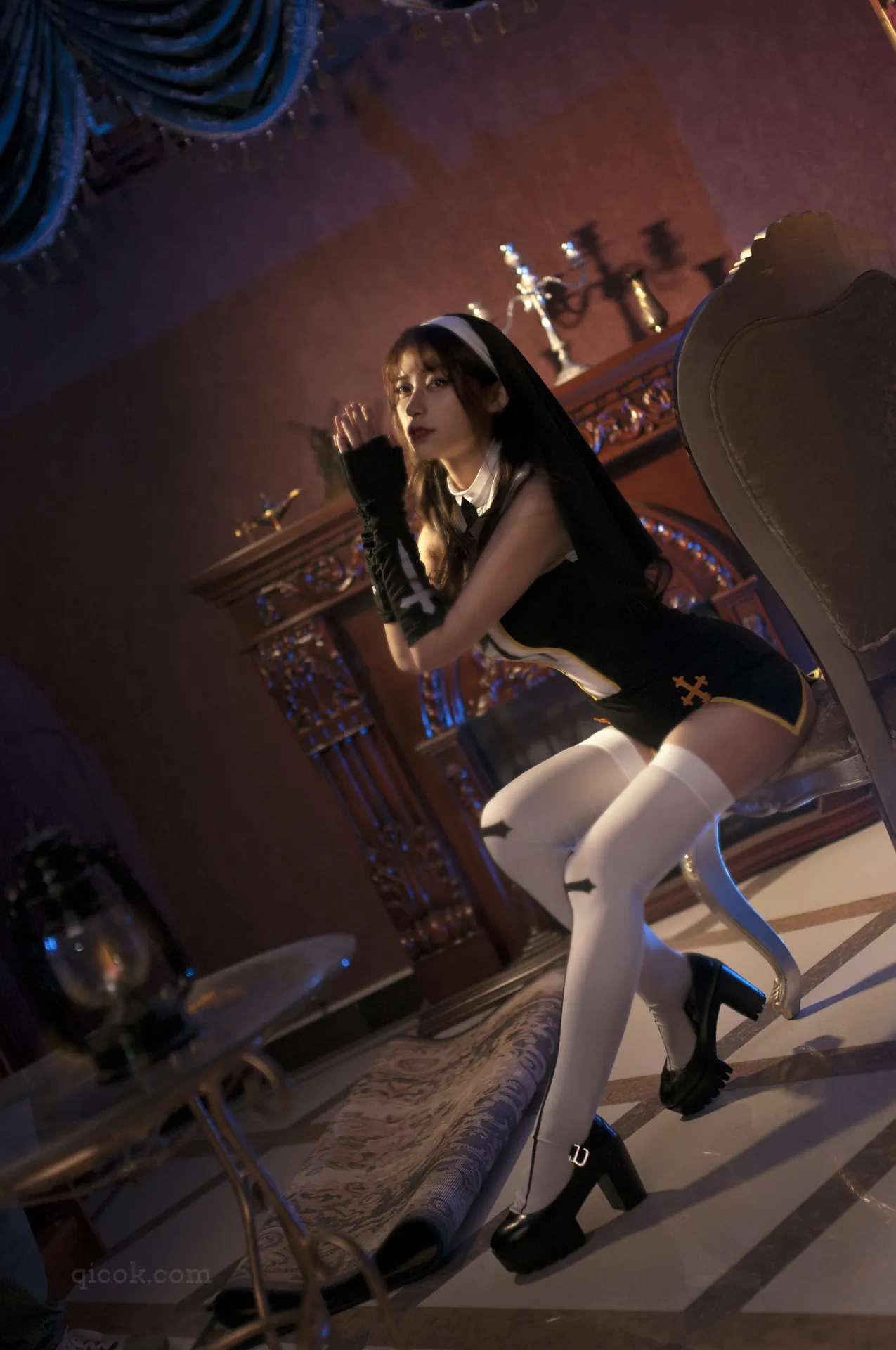 羊小雪@B站 – NO.001 舰长图包 – 修女[16P-92.9M]-密图社