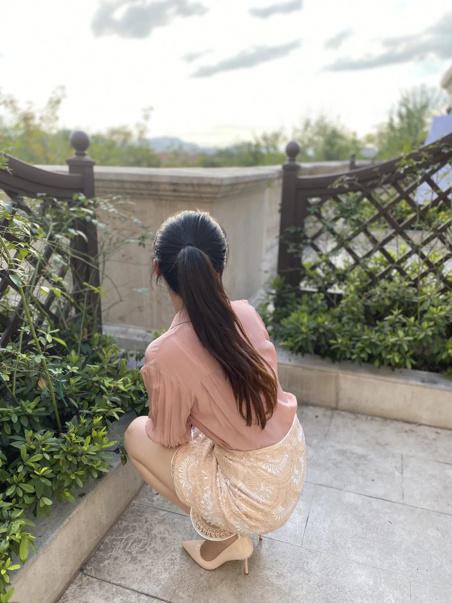 软妹小九九[July芝岚] – NO.026 捆住香足 [28P／85MB]-密图社