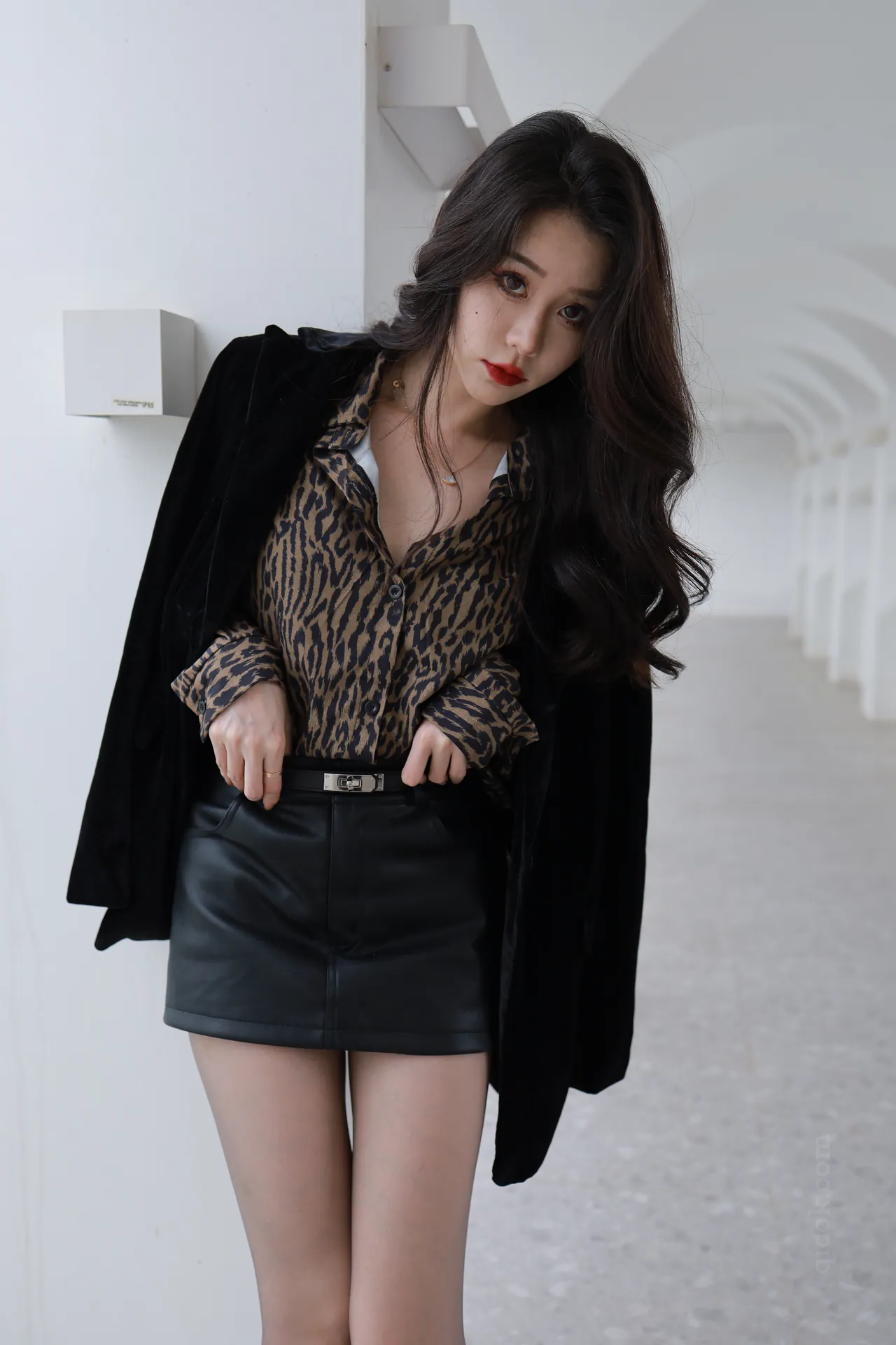 049.Sia不吃鱼 – 狂野风 [85P1V-2.85GB]-密图社