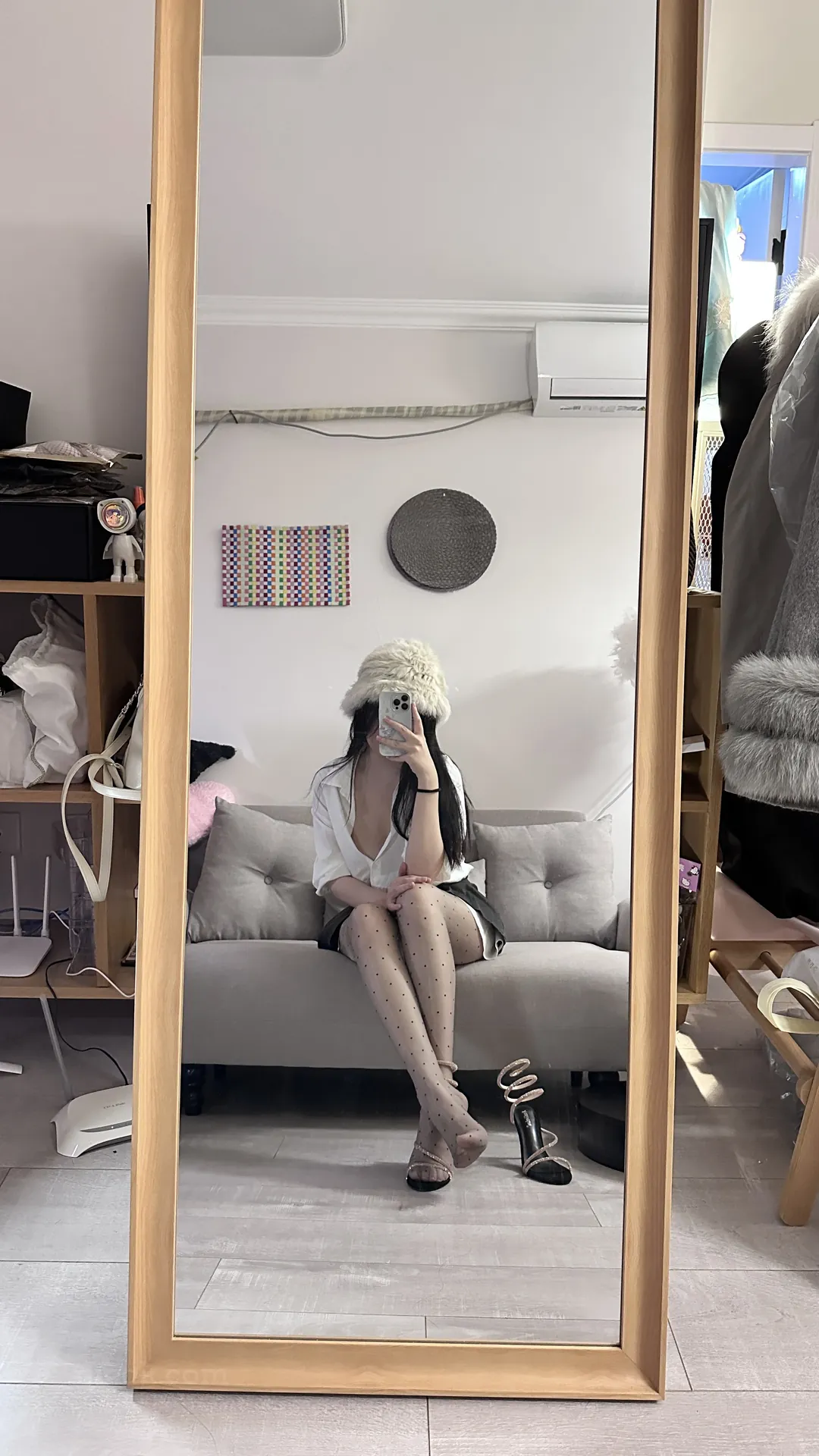 玫桃泡芙 – NO.007 黑丝长腿 [77P+12V／152MB]-密图社