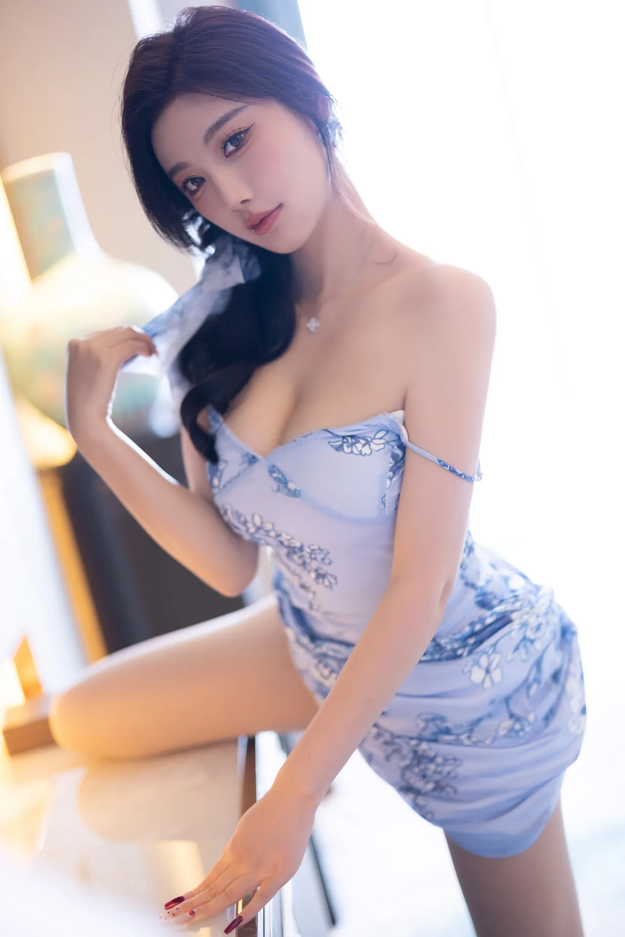 036.杨晨晨 – 内购无水印 NO.9249 白色丝袜[101P-391.2M]-密图社