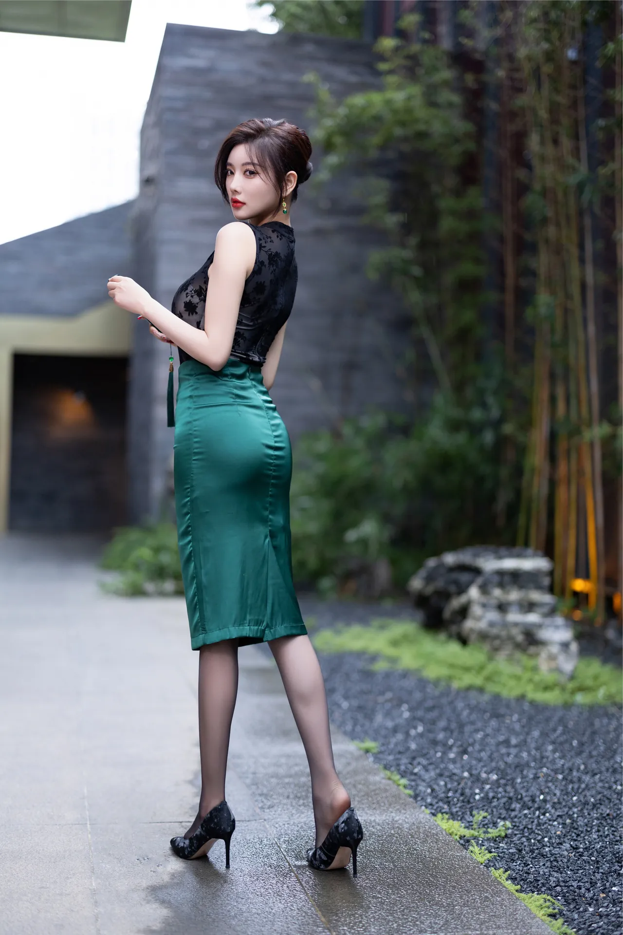 046.杨晨晨 – 内购无水印 绿色长裙 [100P-896MB]-密图社