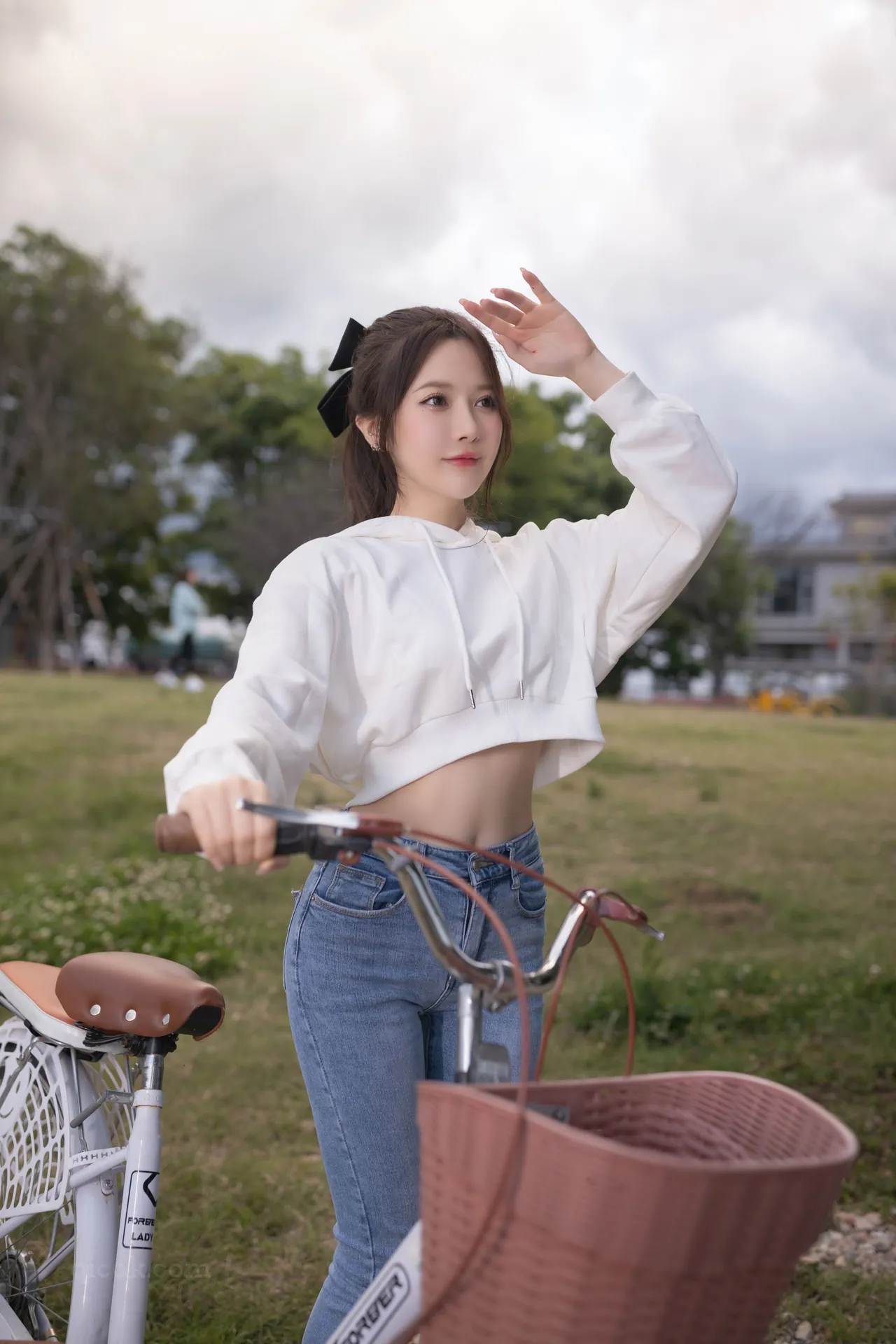 鱼子酱Fish – 内购私拍 NO.013 牛仔情趣真空 [125P 705MB]-密图社