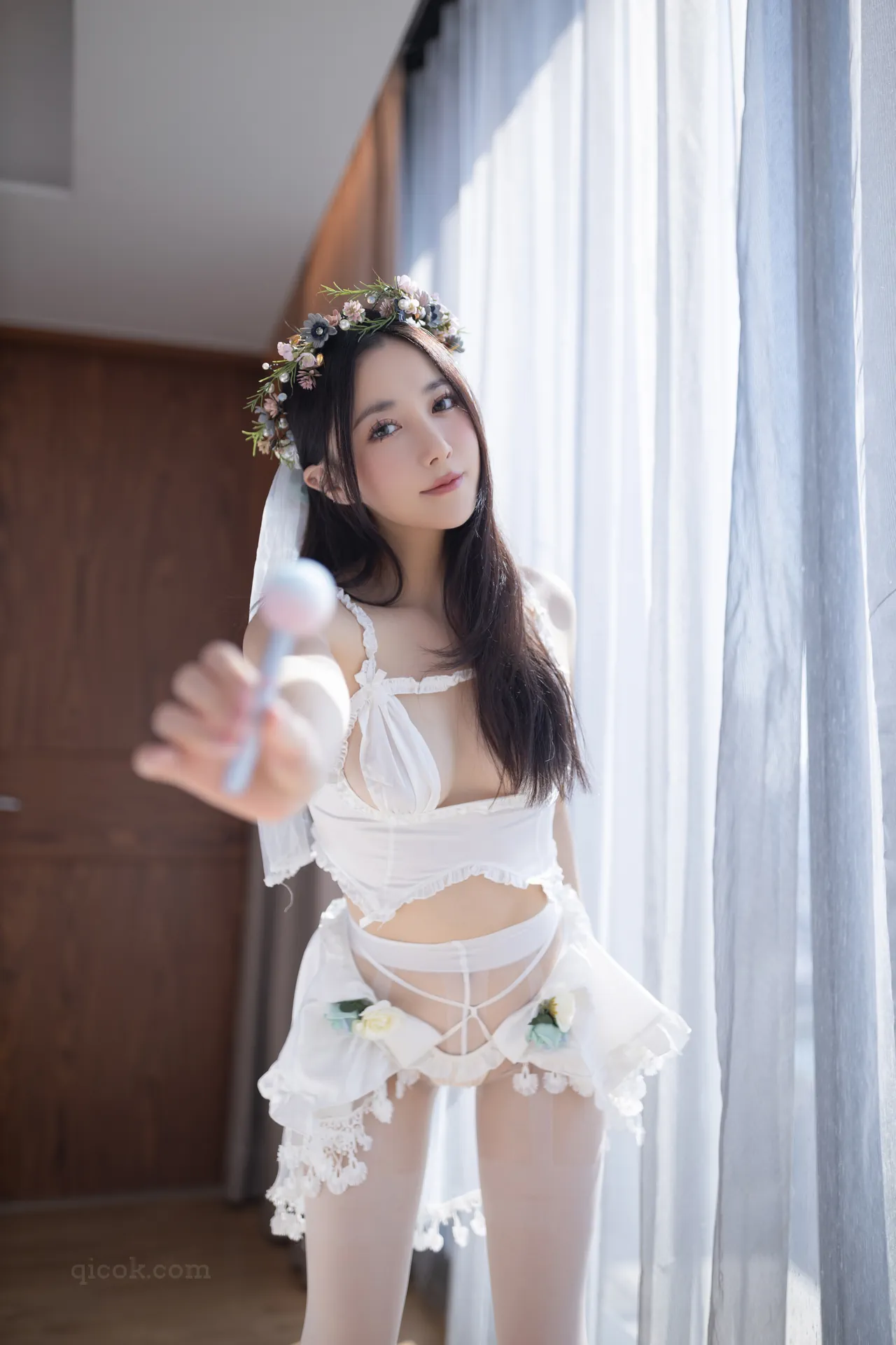 鱼子酱Fish（私拍）- NO.151《三月在逃公主》[120P／1.40GB]-密图社