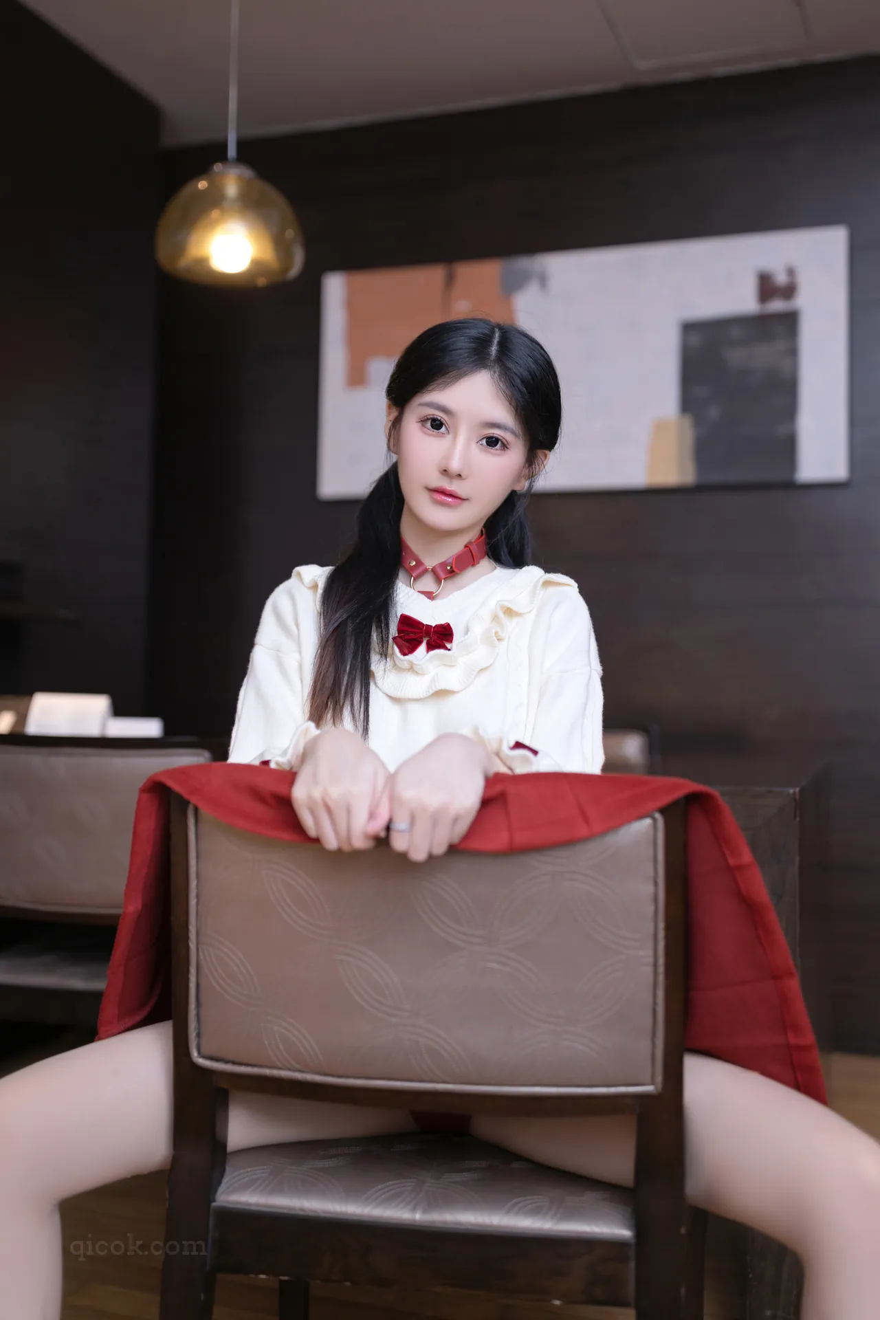 023.谢小蒽 – 内购无水印新年特写 红色束缚[58P-724.6M]-密图社