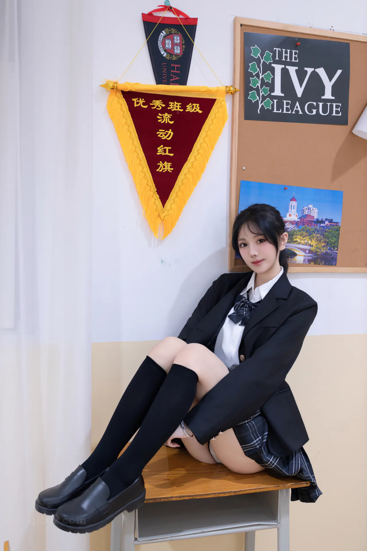 050.谢小蒽 – 内购无水印  NO.8058 教室调教[100P-683.9M]-密图社