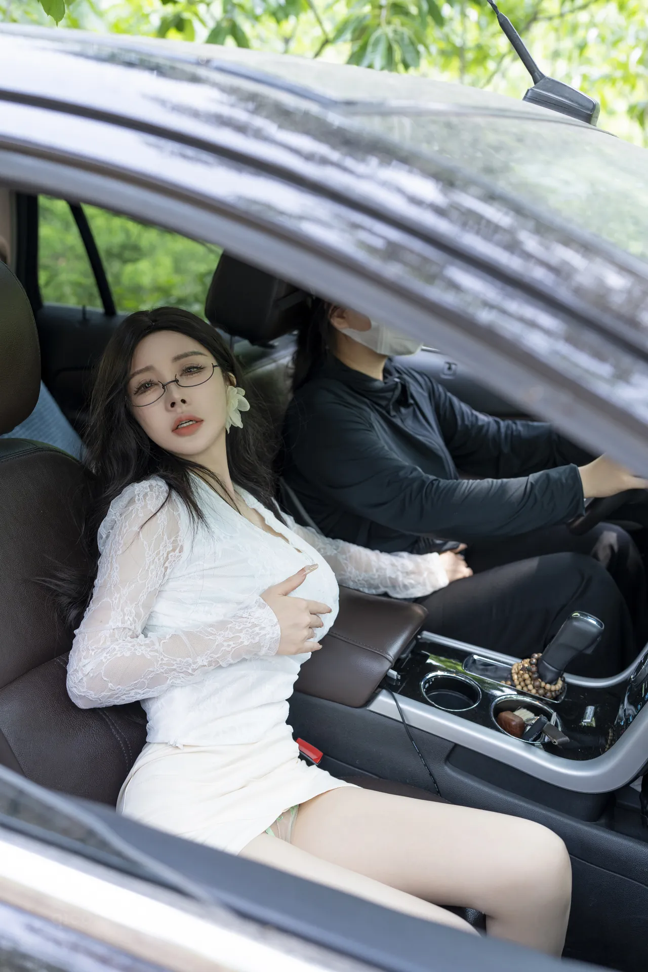 001.潘娇娇 – 野外 [92P-1.39GB]-密图社