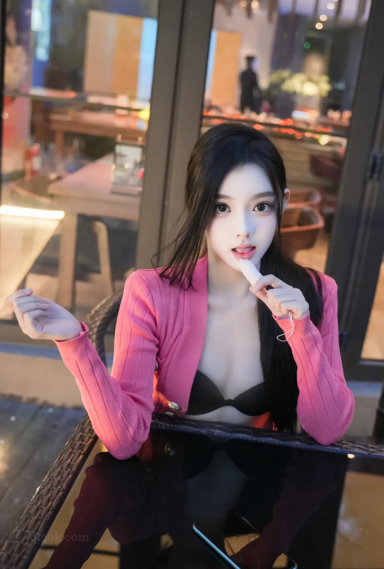 001.龙雪儿 – 内购无水印 NO.8091 红衣牛仔裤[70P-1.11G]-密图社